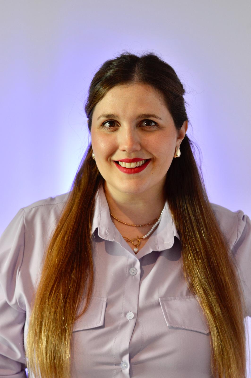 Giuliana Dallape, Administración