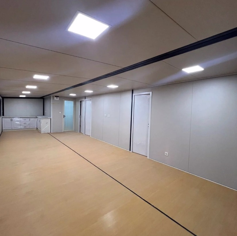 Módulo expandible 40ft — comedor o sala común